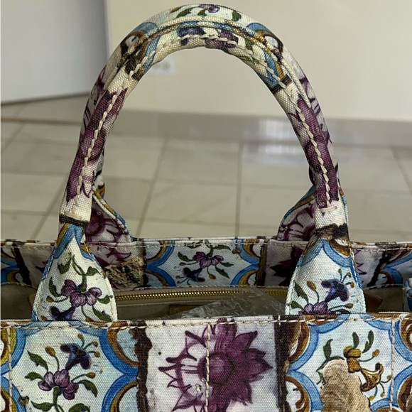 Canapa comes with dust bag - Picture 7 of 17